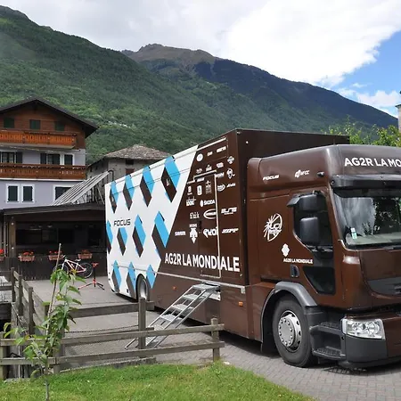 호텔 Ristorante Franca 3*