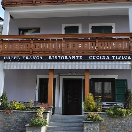 Ristorante Franca 3* 토보 디 산타가타